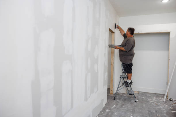 Asbestos and Lead Testing During Mold Inspection in La Puente, CA